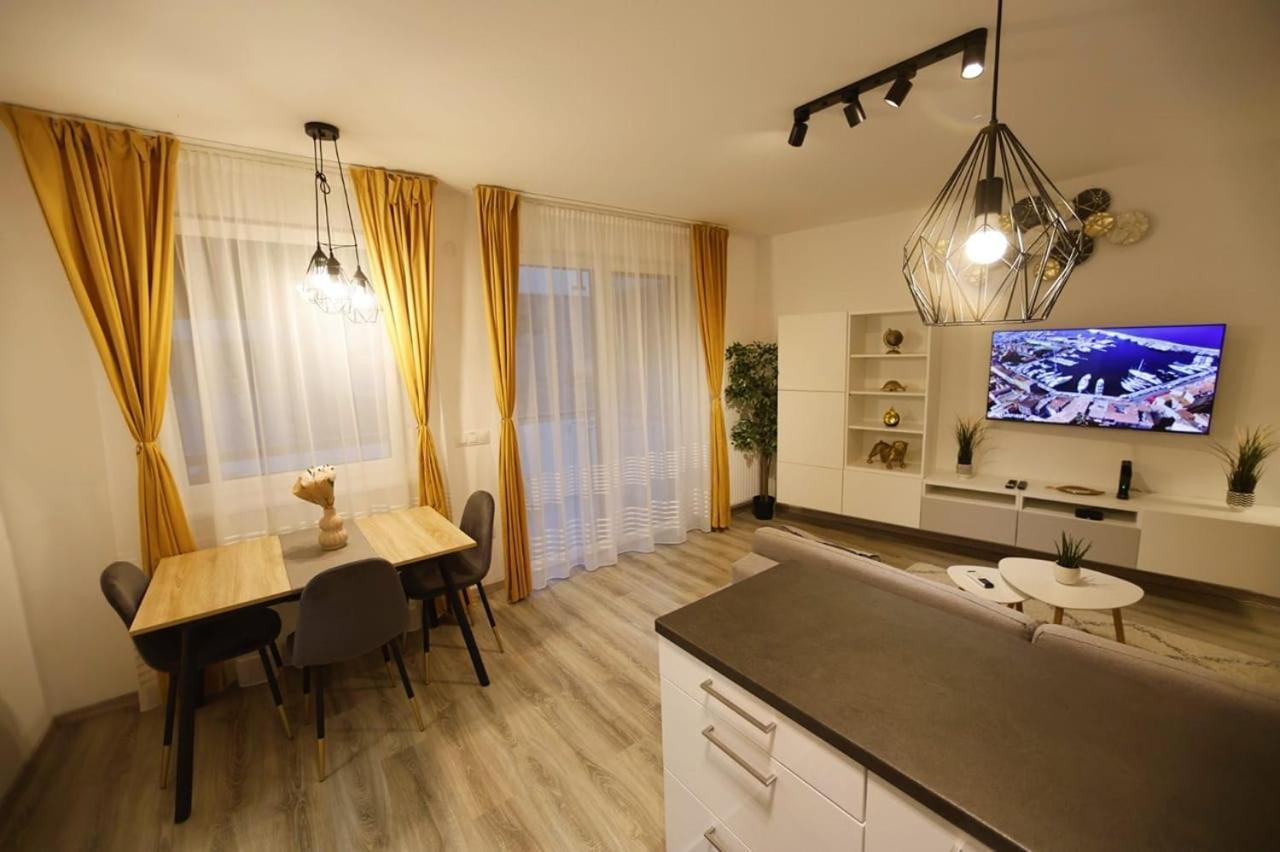 Appartement Flamingo - Balcony, Ac, Downtown